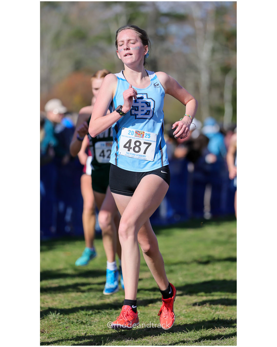 Sydney Rumsey, South Burlington, P123, 21:34.90 - New England Cross Country State Championship - Thetford Vt - November 8, 2025 File: ./dir-1-Girls-Championship/251108-2025-New England-Cross-Country-Championships-Thetford-VT-308-296A5439.jpg Sydney Rumsey, South Burlington, P123, 21:34.90 - New England Cross Country State Championship - Thetford Vt - November 8, 2025 – 2025 New…